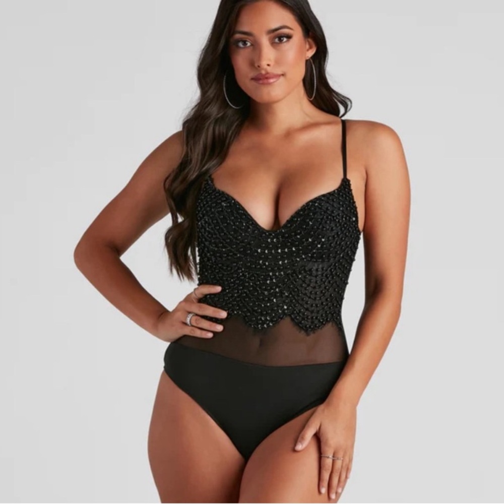 Windsor black beaded bodysuit with mesh panel size large